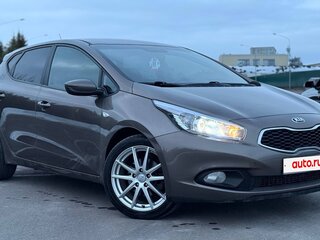2013 Kia Ceed II, коричневый, 815000 рублей, вид 3