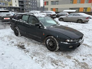 1996 Mitsubishi Legnum, зелёный, 100000 рублей, вид 2