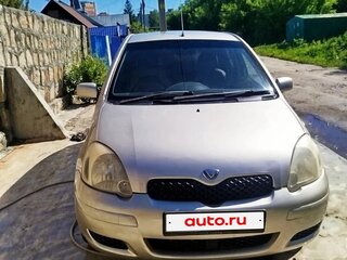 2002 Toyota Vitz I (P10), серебристый, 350000 рублей, вид 2