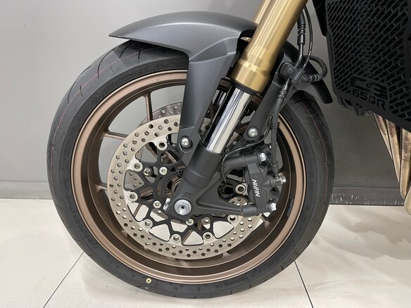 2022 Honda CB 650R, чёрный, 880000 рублей - вид 5