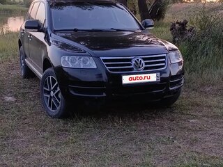 2005 Volkswagen Touareg I, чёрный, 1200000 рублей, вид 2