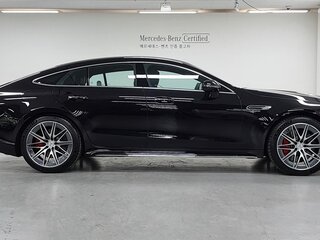 2025 Mercedes-Benz AMG GT 4-Door Coupe 43 I, чёрный, 13240750 рублей, вид 4