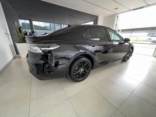 2021 Toyota Camry VIII (XV70) Рестайлинг, чёрный, 4200000 рублей, вид 5