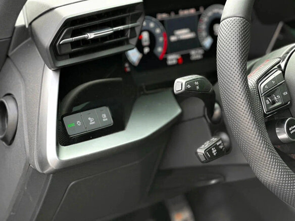 2023 Audi A3 35 TFSI Long IV (8Y), зелёный, 1899002 рублей - вид 13