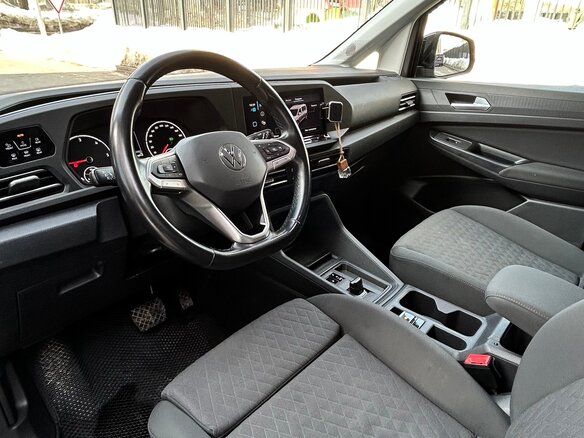 2021 Volkswagen Caddy Maxi V, серый, 3400000 рублей - вид 7