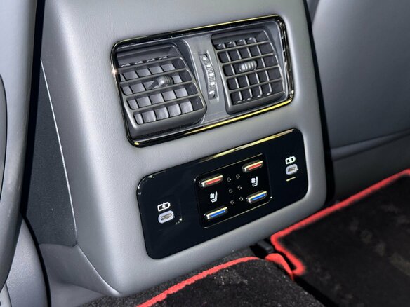 2026 Toyota Camry IX (XV80) China Market Рестайлинг, чёрный, 4881660 рублей - вид 20