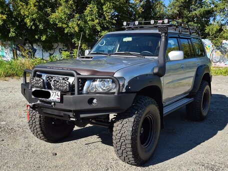 2007 Nissan Patrol V (Y61) Рестайлинг, серебристый, 3620000 рублей, вид 2