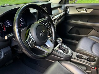 2020 Kia K3 II, серый, 1520000 рублей, вид 3