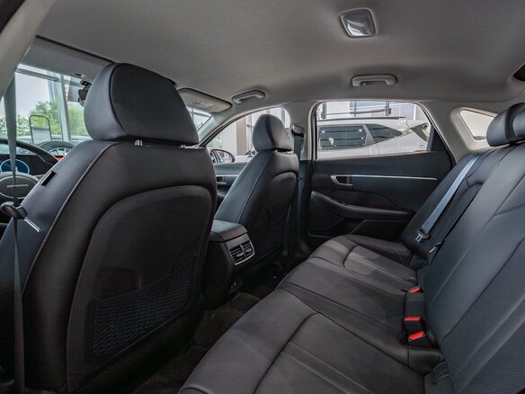 2026 Hyundai Sonata VIII (DN8) Рестайлинг, белый, 4750000 рублей - вид 19