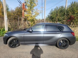 2019 BMW 1 серии M140i xDrive II (F20/F21) Рестайлинг 2, серый, 4350000 рублей, вид 5