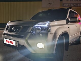 2011 Nissan X-Trail II Рестайлинг, серебристый, 1280000 рублей, вид 1
