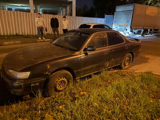1993 Toyota Vista III (V30), синий, 65000 рублей, вид 1