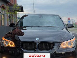 2007 BMW 5 серии 530i V (E60/E61) Рестайлинг, чёрный, 1800000 рублей, вид 2