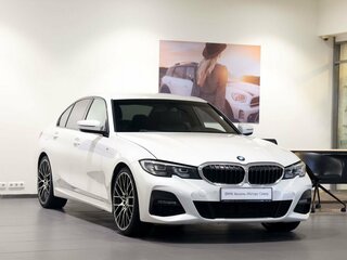 2019 BMW 3 серии 320d xDrive VII (G2x), белый, 2950000 рублей, вид 3