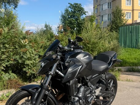 2017 Kawasaki Z 650, чёрный, 699999 рублей, вид 2