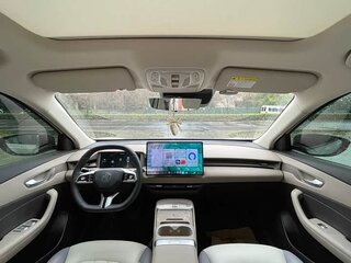 2025 MG ES5 62.2 kWh, серебристый, 1720000 рублей, вид 5