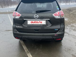 2017 Nissan X-Trail III, зелёный, 1400000 рублей, вид 3