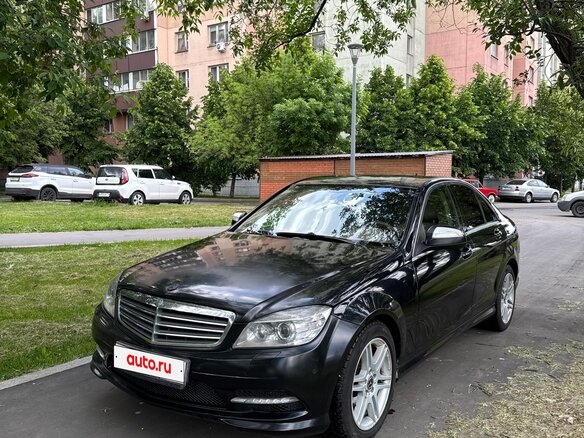 2008 Mercedes-Benz C-Класс 200 III (W204), чёрный, 950000 рублей