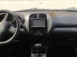 2005 Toyota RAV4 II (XA20) Рестайлинг, серебристый, 950000 рублей, вид 5