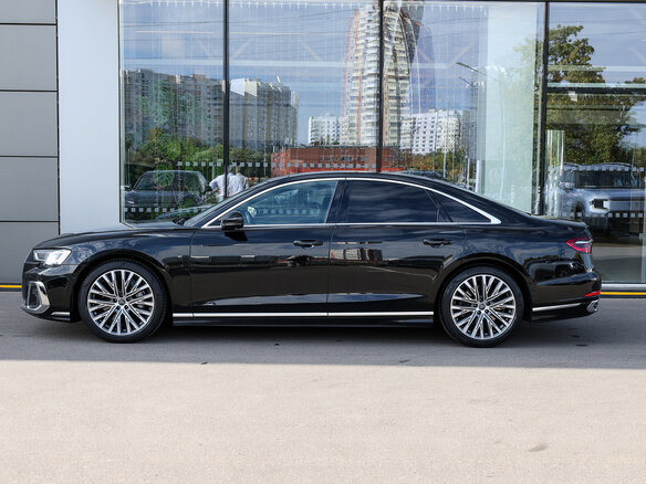 2022 Audi A8 55 TFSI IV (D5) Рестайлинг, чёрный, 6998000 рублей - вид 7