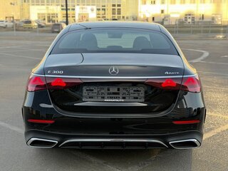 2026 Mercedes-Benz E-Класс 300 VI (W214, S214), чёрный, 8390000 рублей, вид 5