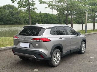 2022 Toyota Corolla Cross I, серый, 2090000 рублей, вид 5