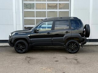 2023 Lada (ВАЗ) Niva Travel I, чёрный, 994000 рублей, вид 2