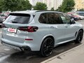 2025 BMW X5 40d IV (G05/G18) Рестайлинг, серый - вид 4