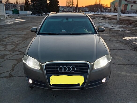 2006 Audi A4 III (B7), бежевый, 600000 рублей - вид 2
