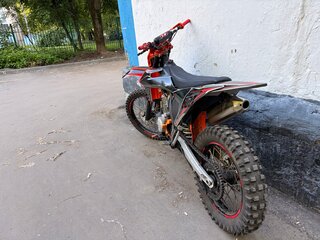 2024 GR GR8, красный, 170000 рублей, вид 2