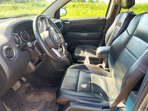2012 Jeep Compass I Рестайлинг, серый, 1250000 рублей - вид 4
