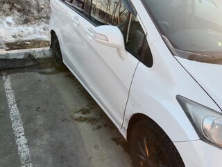 2009 Honda Freed I, белый, 760000 рублей, вид 4