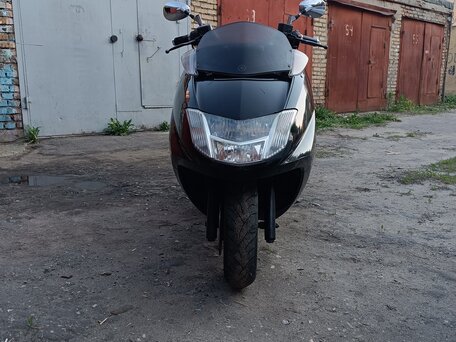 2009 Yamaha Maxam (CP250), чёрный, 285000 рублей, вид 3