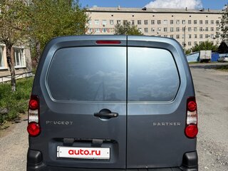 2011 Peugeot Partner II, серый, 400000 рублей, вид 4