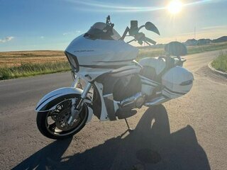 2012 Victory Cross Country, белый, 700000 рублей, вид 2