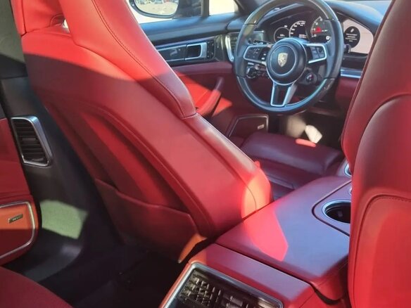 2017 Porsche Panamera 4S II, чёрный, 5400000 рублей - вид 16