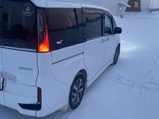 2015 Honda Stepwgn Spada V, белый, 1890000 рублей, вид 5