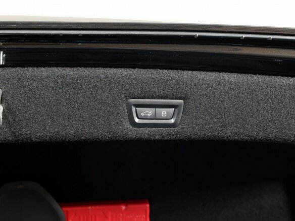 2023 BMW 7 серии 740d xDrive VII (G70), чёрный, 11223000 рублей - вид 37