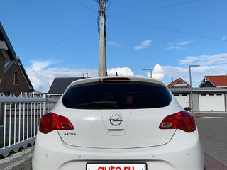 2012 Opel Astra J Рестайлинг, белый, 505000 рублей, вид 4