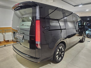 2024 Hyundai Staria I, чёрный, 9450000 рублей, вид 2