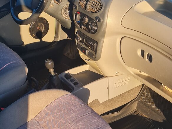 2009 Lada (ВАЗ) Kalina I, зелёный, 180000 рублей - вид 5