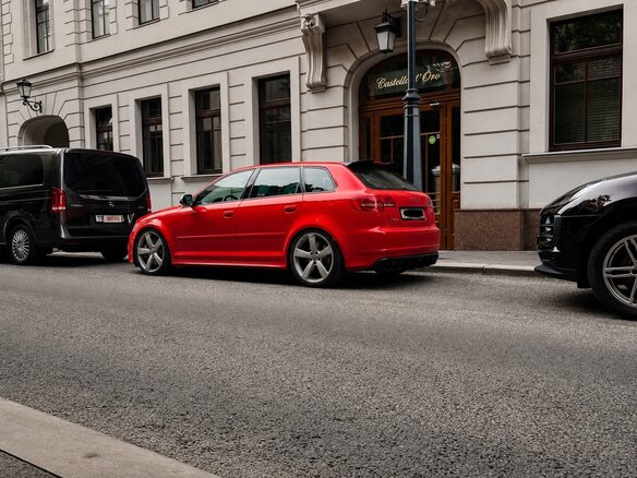 2012 Audi RS 3 I (8P), красный, 2900000 рублей - вид 6