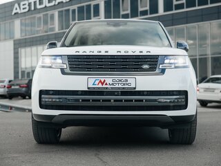 2024 Land Rover Range Rover P400 MHEV Long V, белый, 17990000 рублей, вид 3