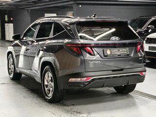 2021 Hyundai Tucson IV, серый, 2700000 рублей, вид 4