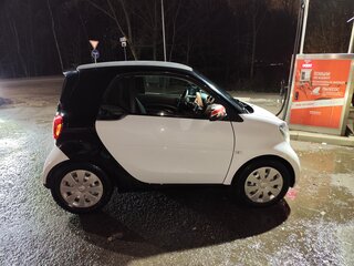 2016 Smart Fortwo III, чёрный, 850000 рублей, вид 3