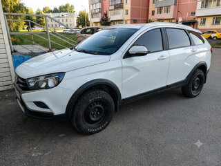 2018 Lada (ВАЗ) Vesta SW Cross I, белый, 750000 рублей, вид 1