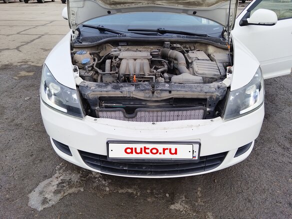 2012 Skoda Octavia II (A5) Рестайлинг, белый, 600000 рублей - вид 11