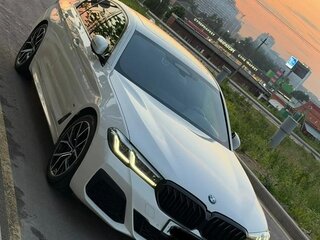 2020 BMW 5 серии 523d xDrive VII (G30/G31/G38) Рестайлинг, белый, 3900000 рублей, вид 5