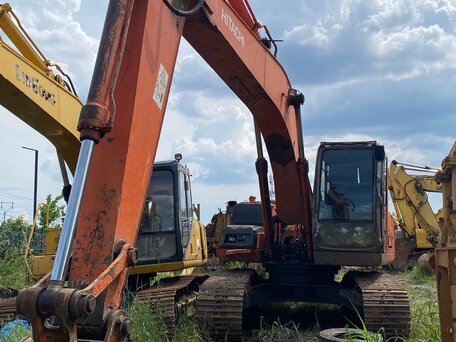 2005 Hitachi ZX200, 2500000 рублей, вид 1