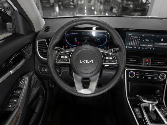 2026 Kia Seltos I Рестайлинг, белый - вид 10